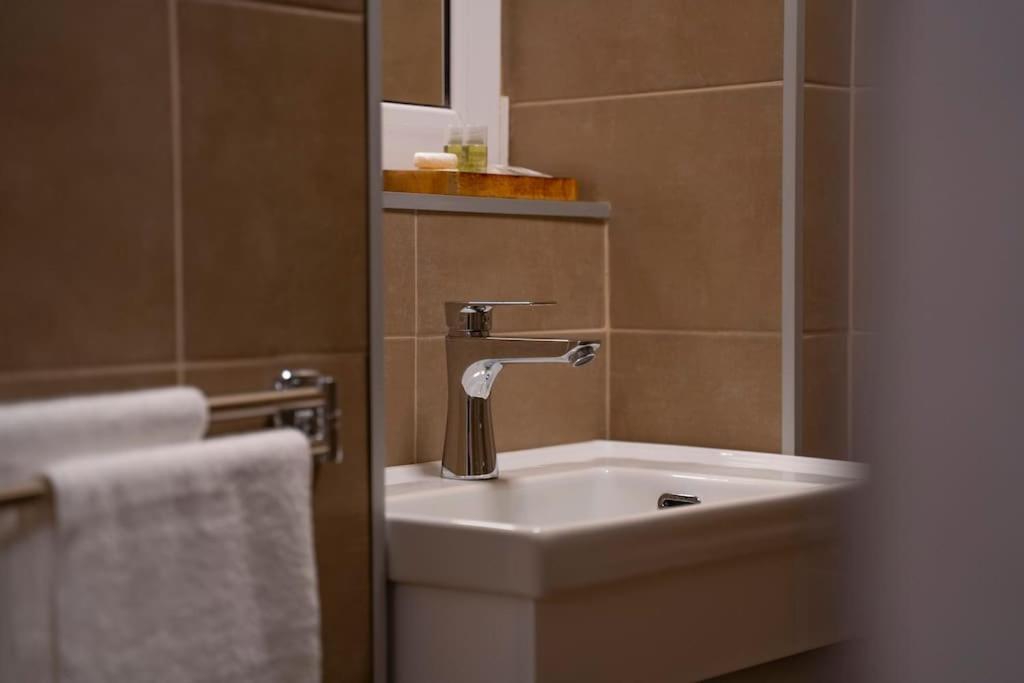Coban Residence - A3 - Scandinavian Apartment ブラショフ エクステリア 写真