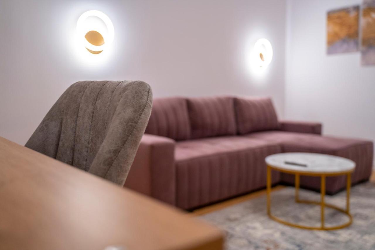 Coban Residence - A3 - Scandinavian Apartment ブラショフ エクステリア 写真